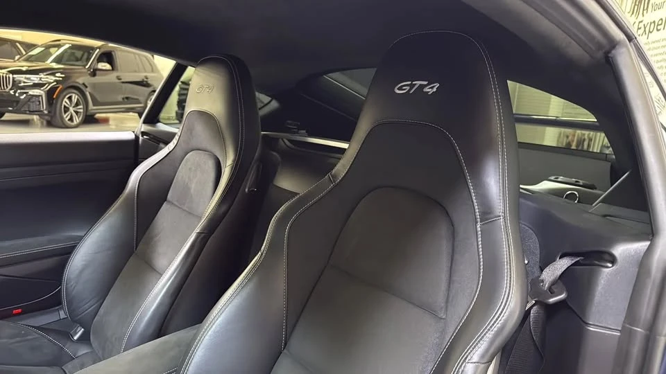 2021 Porsche 718 Cayman - Image 16 of 19