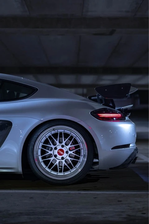 2021 Porsche 718 Cayman - Image 8 of 11
