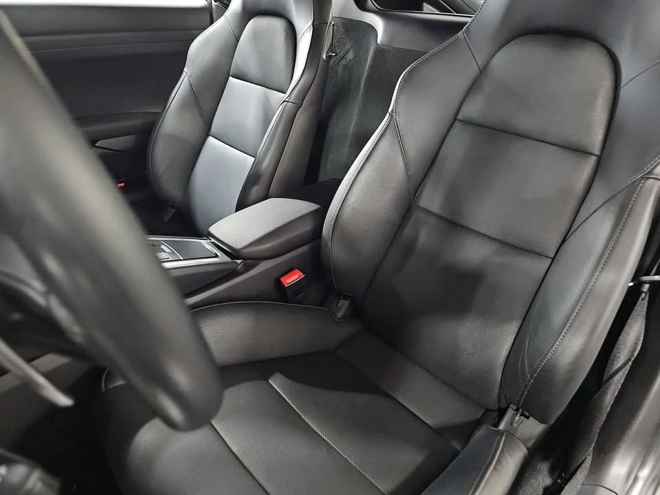 2021 Porsche 718 Cayman - Image 13 of 19
