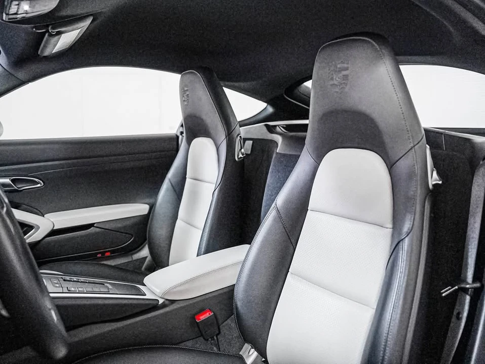 2021 Porsche 718 Cayman - Image 5 of 9