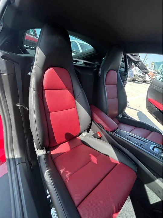 2021 Porsche 718 Cayman T - Image 5 of 9