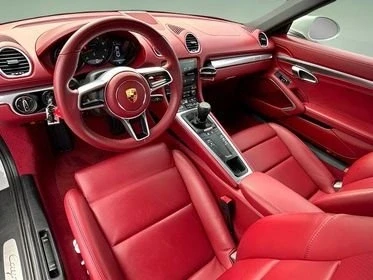 2021 Porsche 718 Cayman - Image 15 of 19