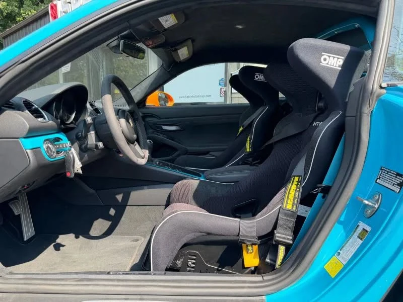 2021 Porsche 718 Cayman GT4 - Image 11 of 20