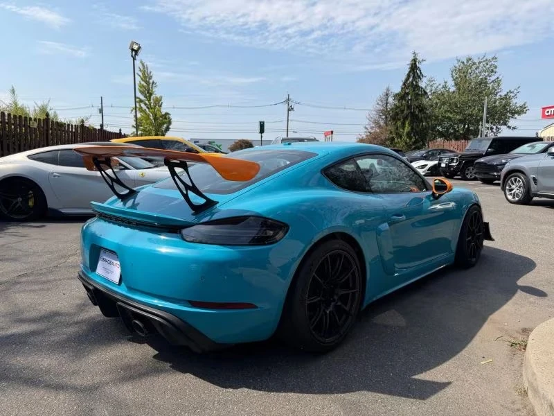 2021 Porsche 718 Cayman GT4 - Image 5 of 20