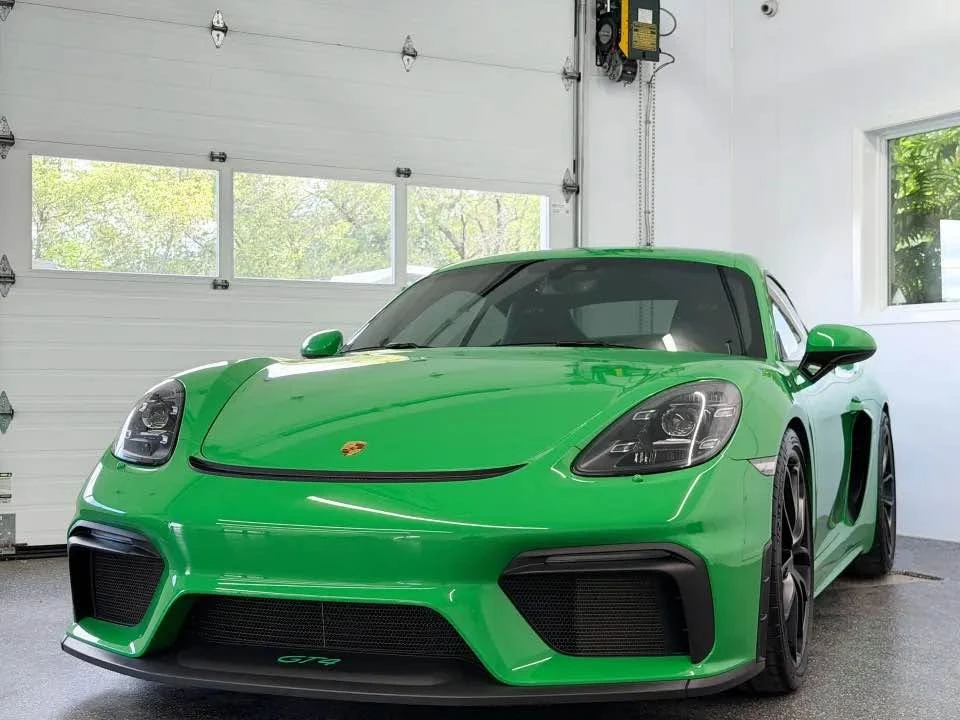 2021 Porsche 718 Cayman GT4 - Image 2 of 20