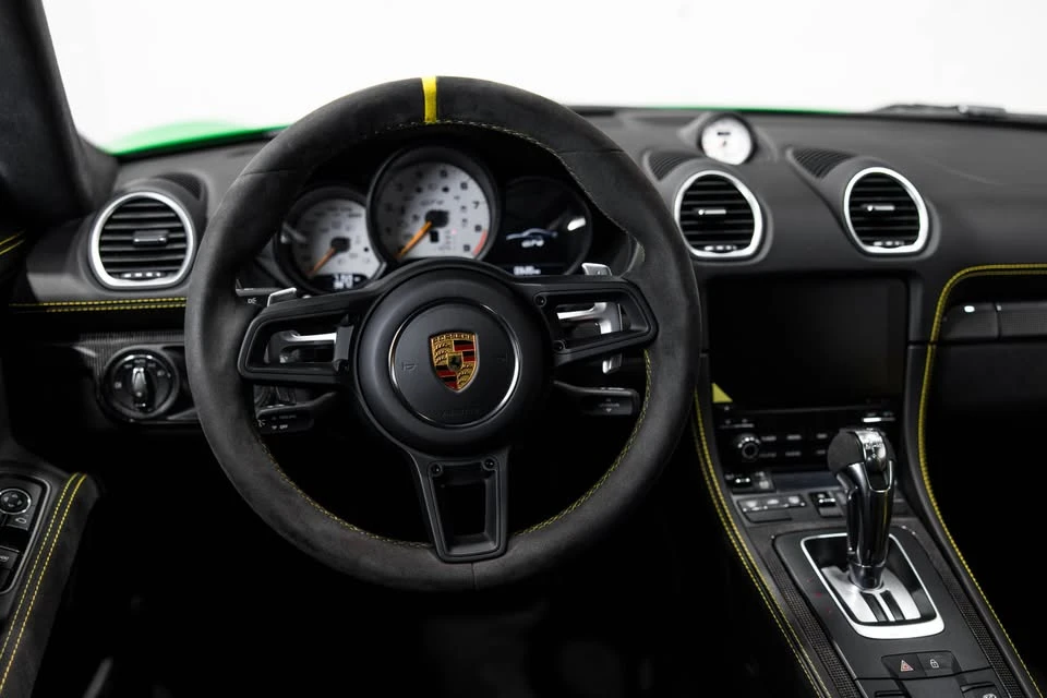 2021 Porsche 718 Cayman GT4 - Image 14 of 20