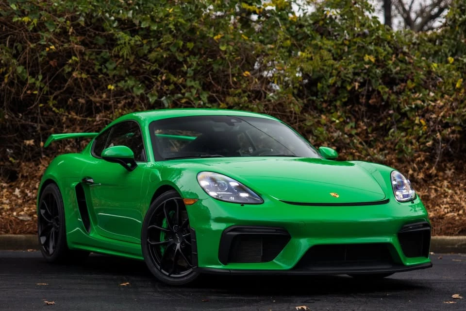 2021 Porsche 718 Cayman GT4 - Image 2 of 20