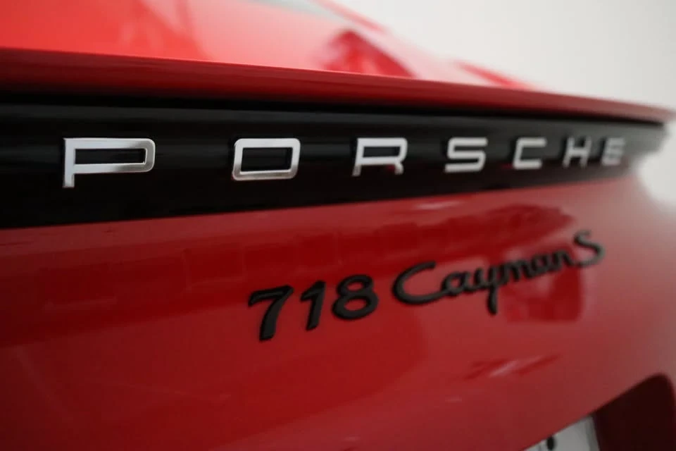2021 Porsche 718 Cayman S - Image 10 of 20