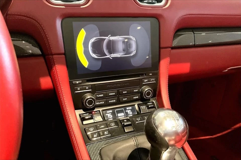 2021 Porsche 718 Boxster S - Image 10 of 15
