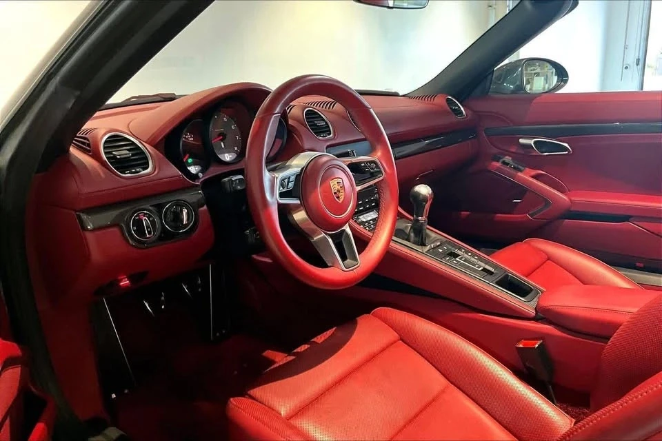 2021 Porsche 718 Boxster S - Image 4 of 15