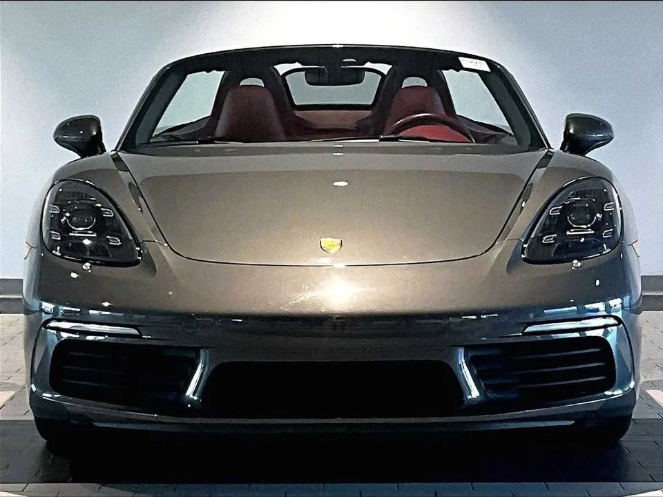 2021 Porsche 718 Boxster S - Image 10 of 20