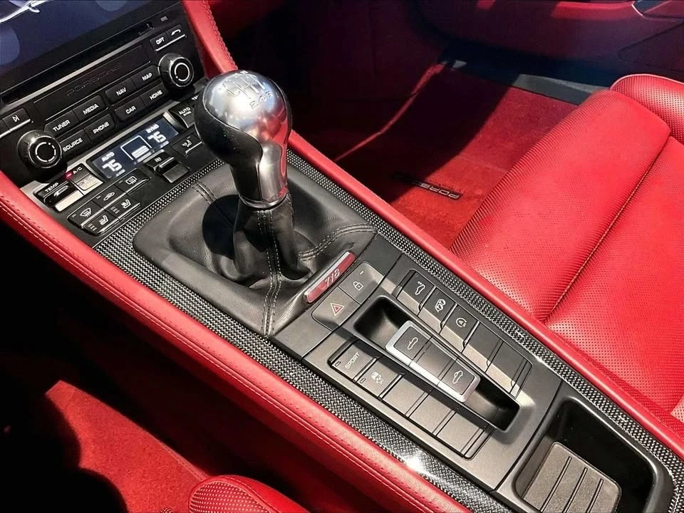 2021 Porsche 718 Boxster S - Image 16 of 20