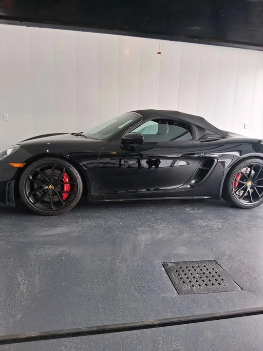 2021 Porsche 718 Boxster Spyder - Image 4 of 12