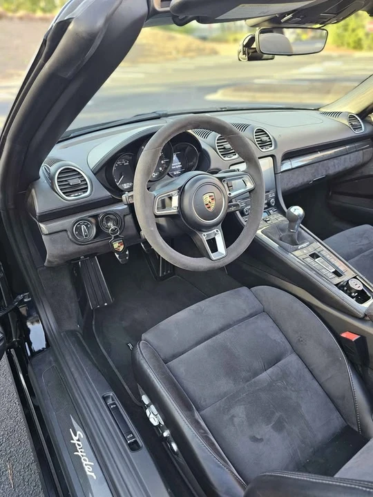 2021 Porsche 718 Boxster Spyder - Image 9 of 11