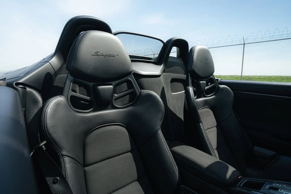 2021 Porsche 718 Boxster Spyder - Image 13 of 16