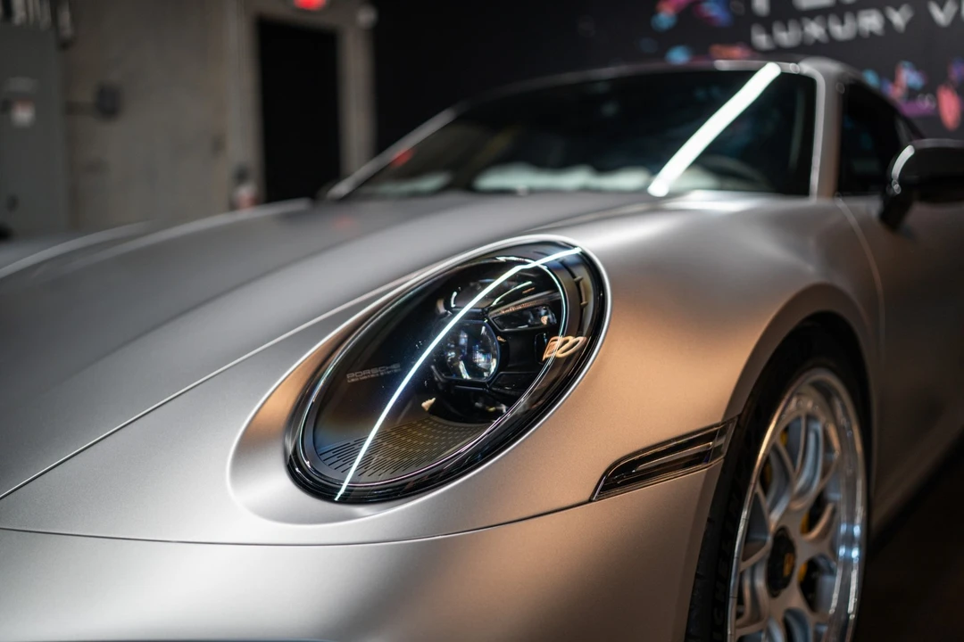 2021 Porsche 992 Carrera - Image 18 of 26