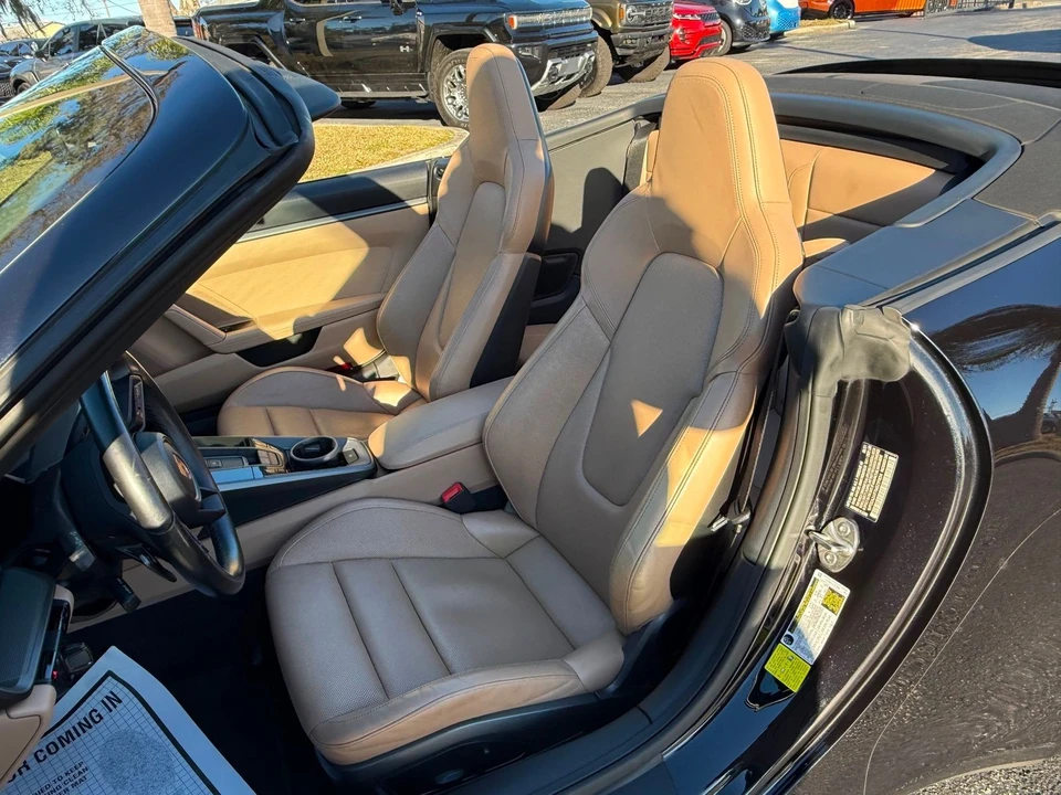 2021 Porsche 992 Carrera - Image 8 of 12