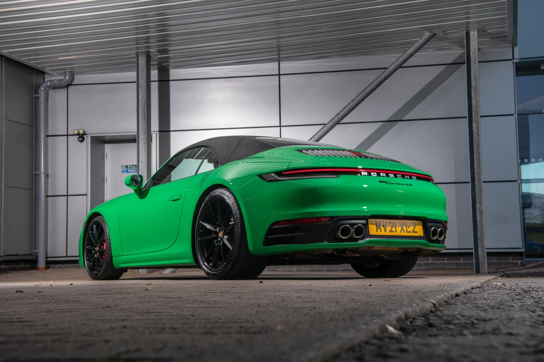2021 Porsche 992 Carrera 4S - Image 7 of 31