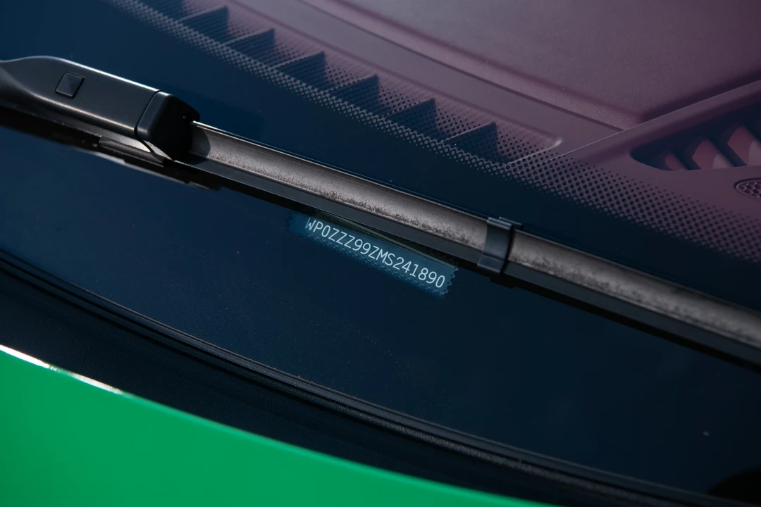 2021 Porsche 992 Carrera 4S - Image 19 of 31