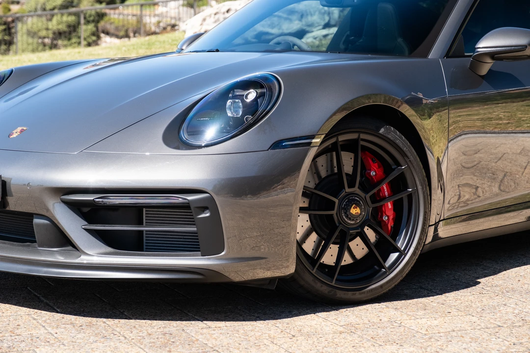 2021 Porsche 992 Carrera - Image 25 of 31