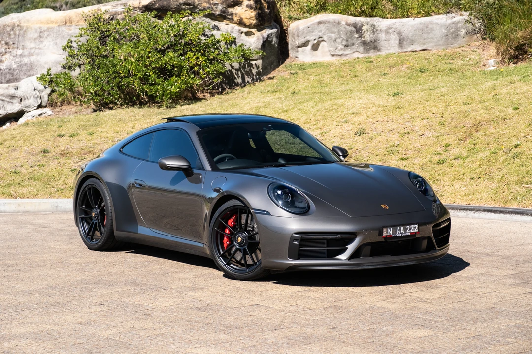 2021 Porsche 992 Carrera - Image 4 of 31