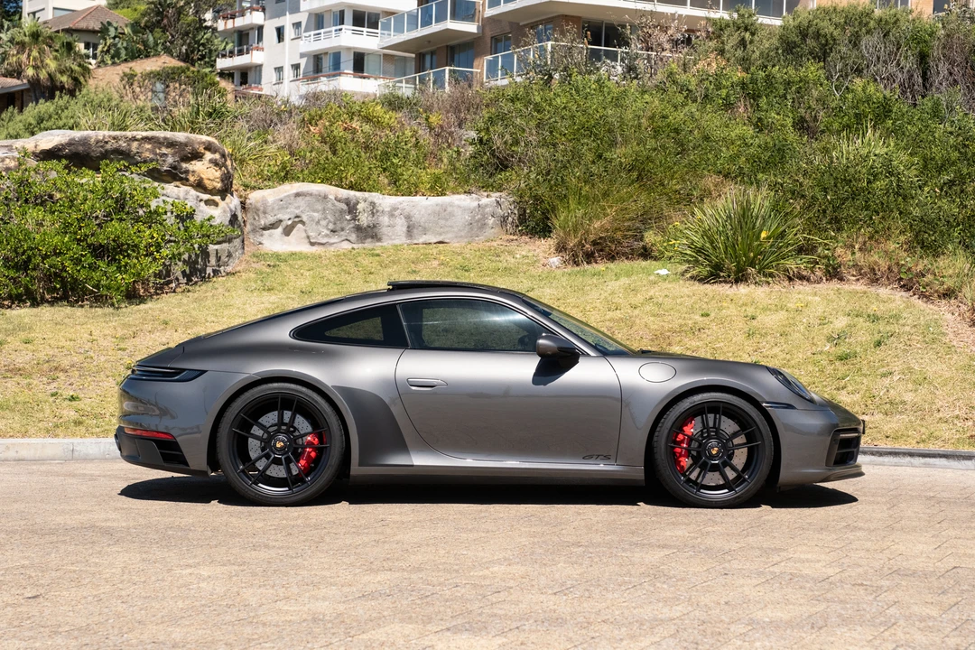 2021 Porsche 992 Carrera - Image 5 of 31