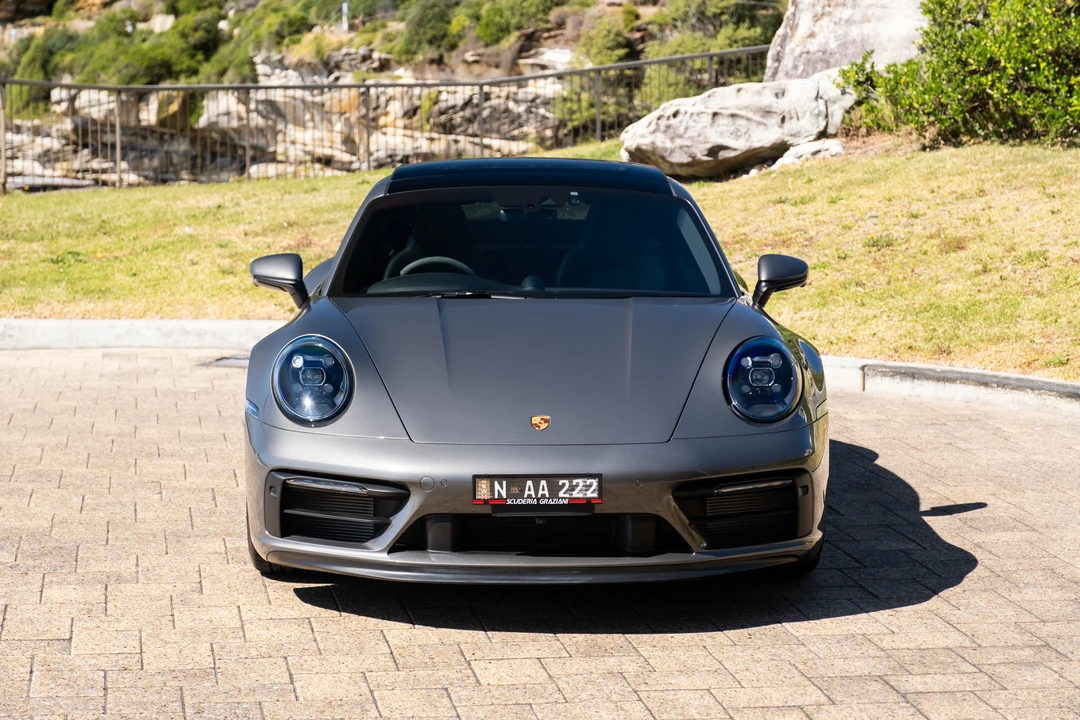2021 Porsche 992 Carrera - Image 3 of 31