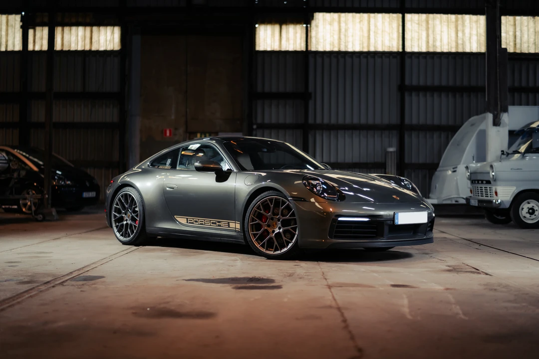 2021 Porsche 992 Carrera S - Image 14 of 31