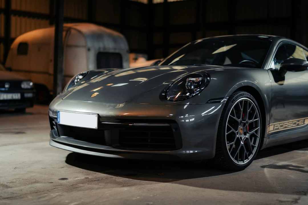 2021 Porsche 992 Carrera S - Image 17 of 31