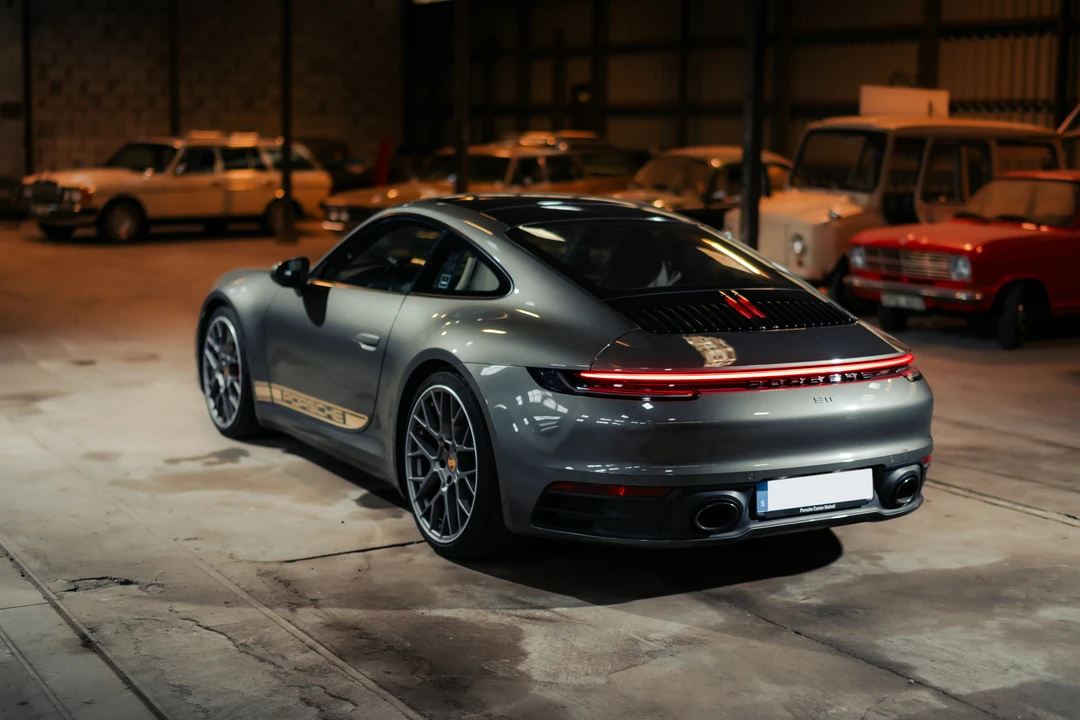 2021 Porsche 992 Carrera S - Image 4 of 31