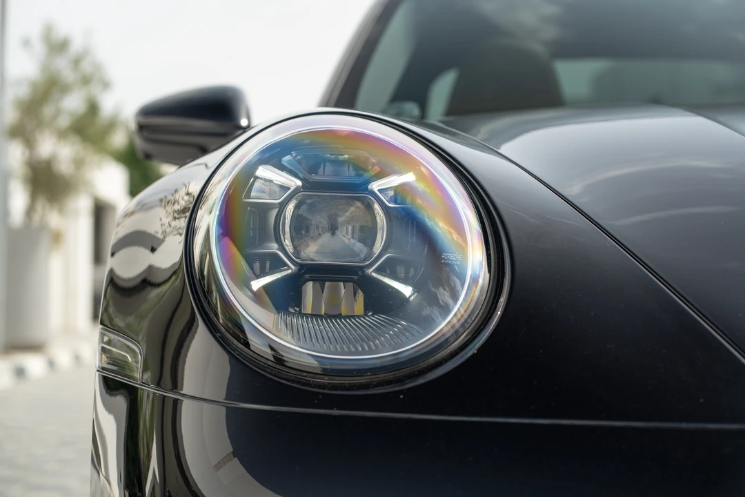 2021 Porsche 992 Carrera - Image 14 of 31