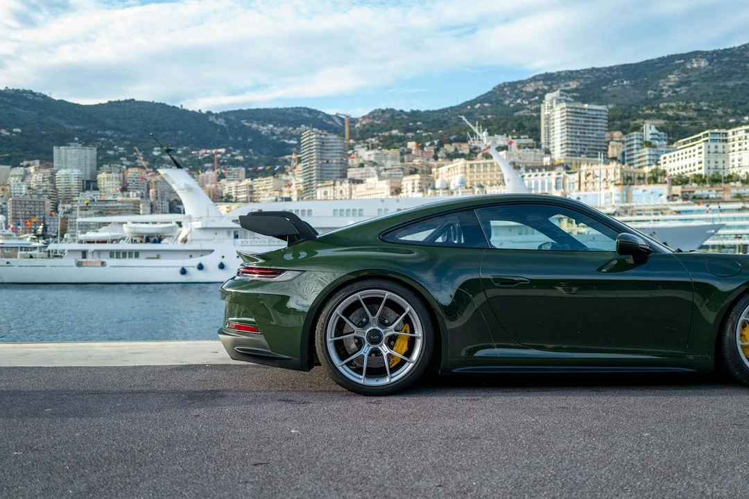 2021 Porsche 992 GT3 - Image 8 of 21