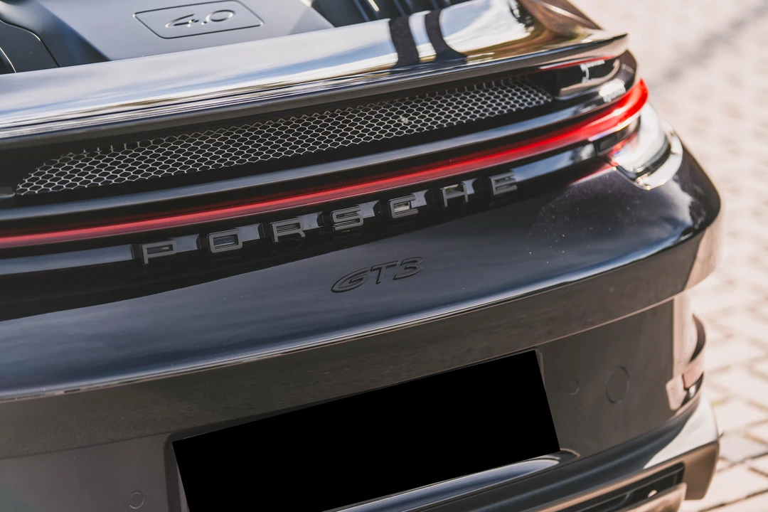 2021 Porsche 992 GT3 - Image 14 of 31