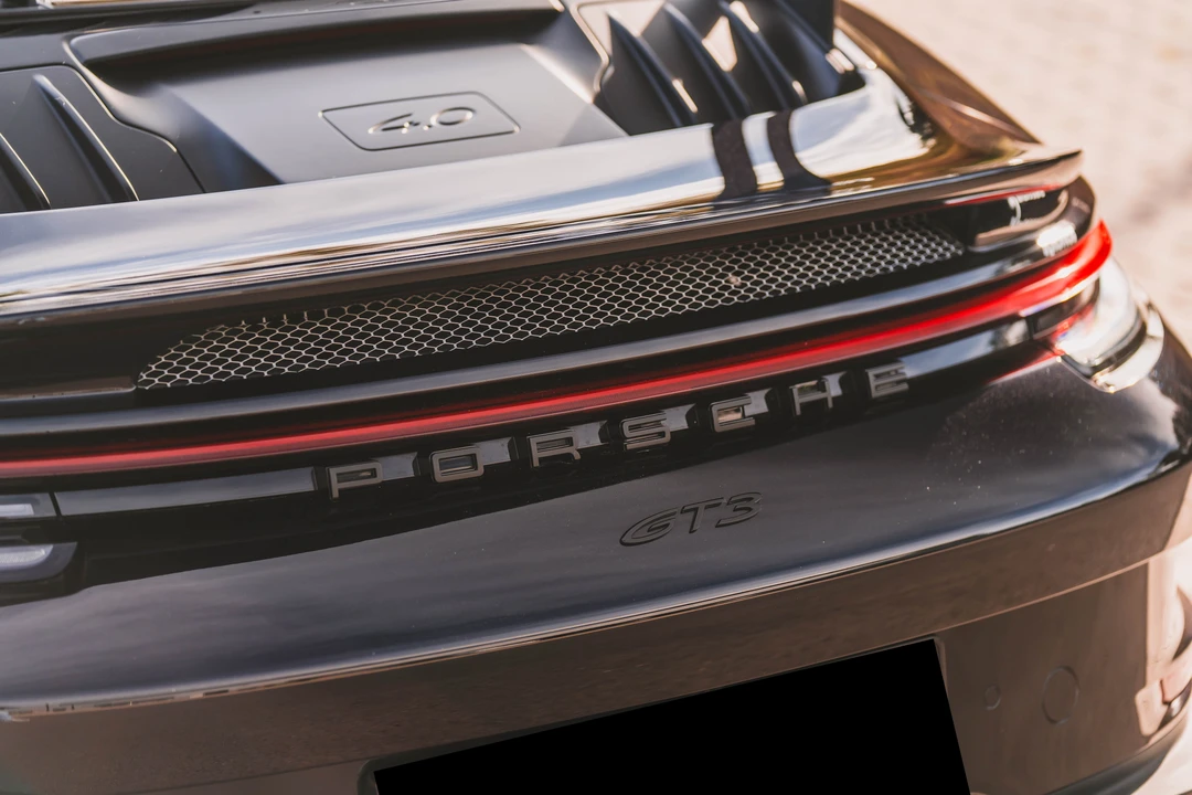 2021 Porsche 992 GT3 - Image 15 of 31