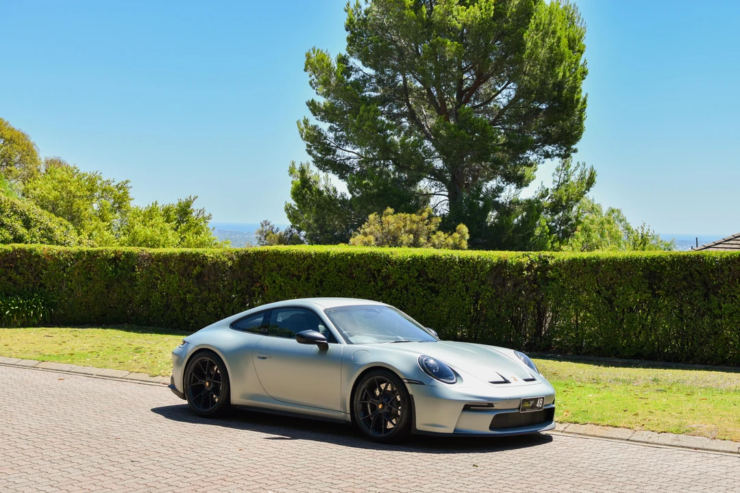 2021 Porsche 992 GT3 - Image 16 of 31