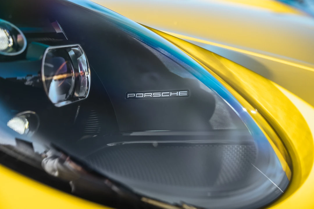 2021 Porsche 992 GT3 - Image 25 of 31