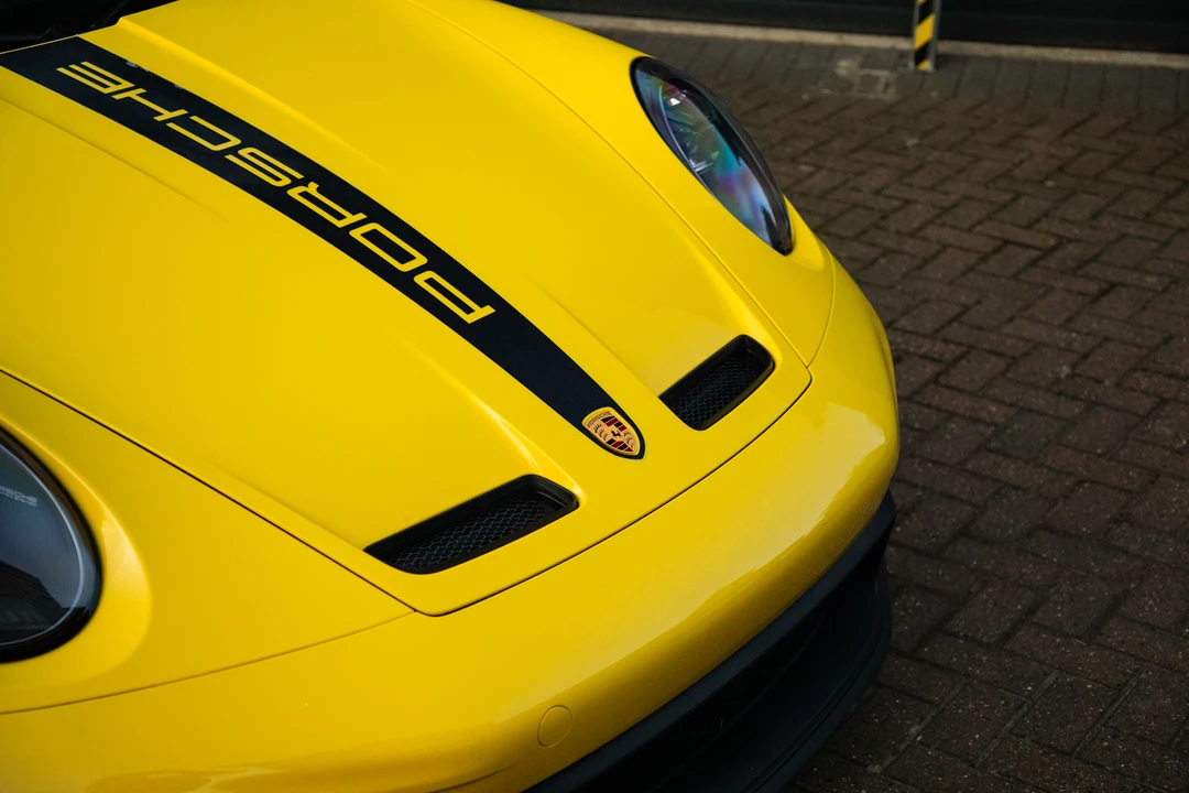 2021 Porsche 992 GT3 - Image 14 of 31