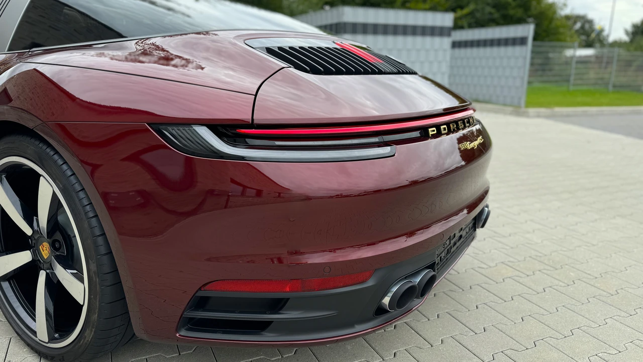 2021 Porsche 992 Carrera S - Image 29 of 31