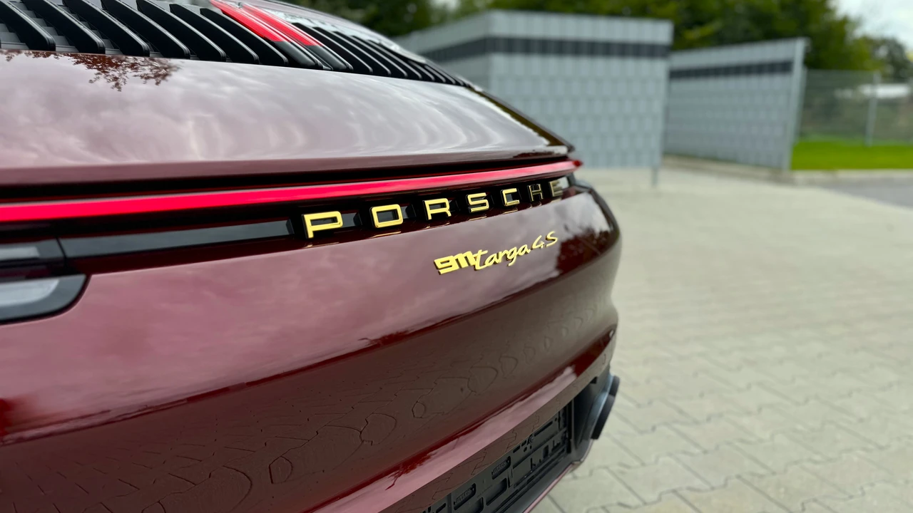 2021 Porsche 992 Carrera S - Image 30 of 31
