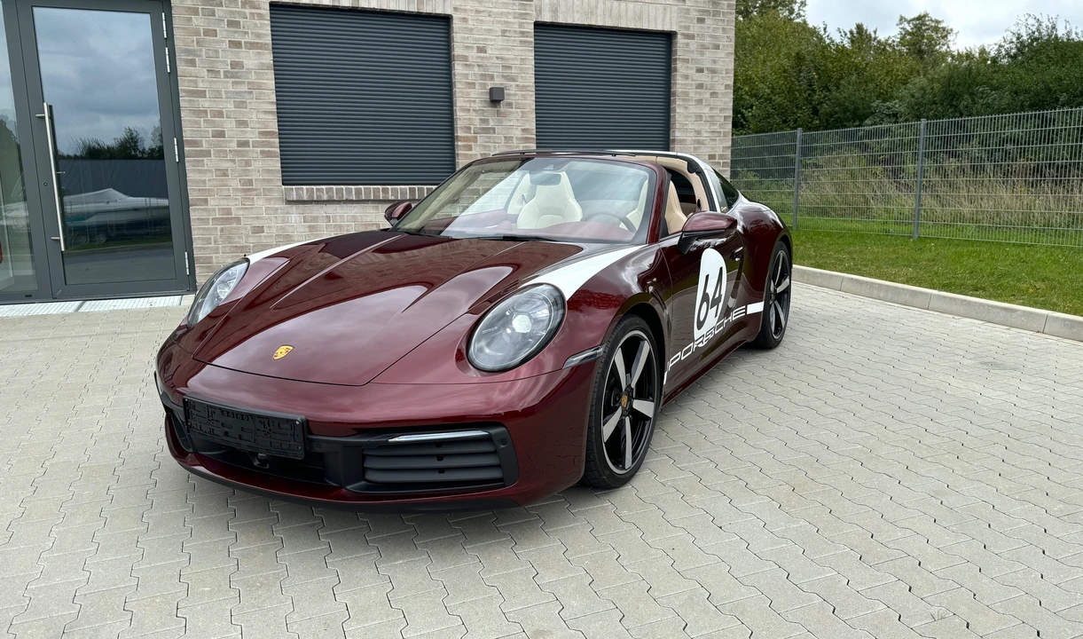 2021 Porsche 992 Carrera S - Image 9 of 31