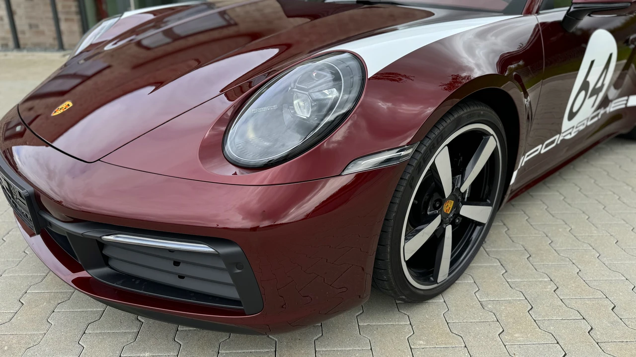 2021 Porsche 992 Carrera S - Image 22 of 31