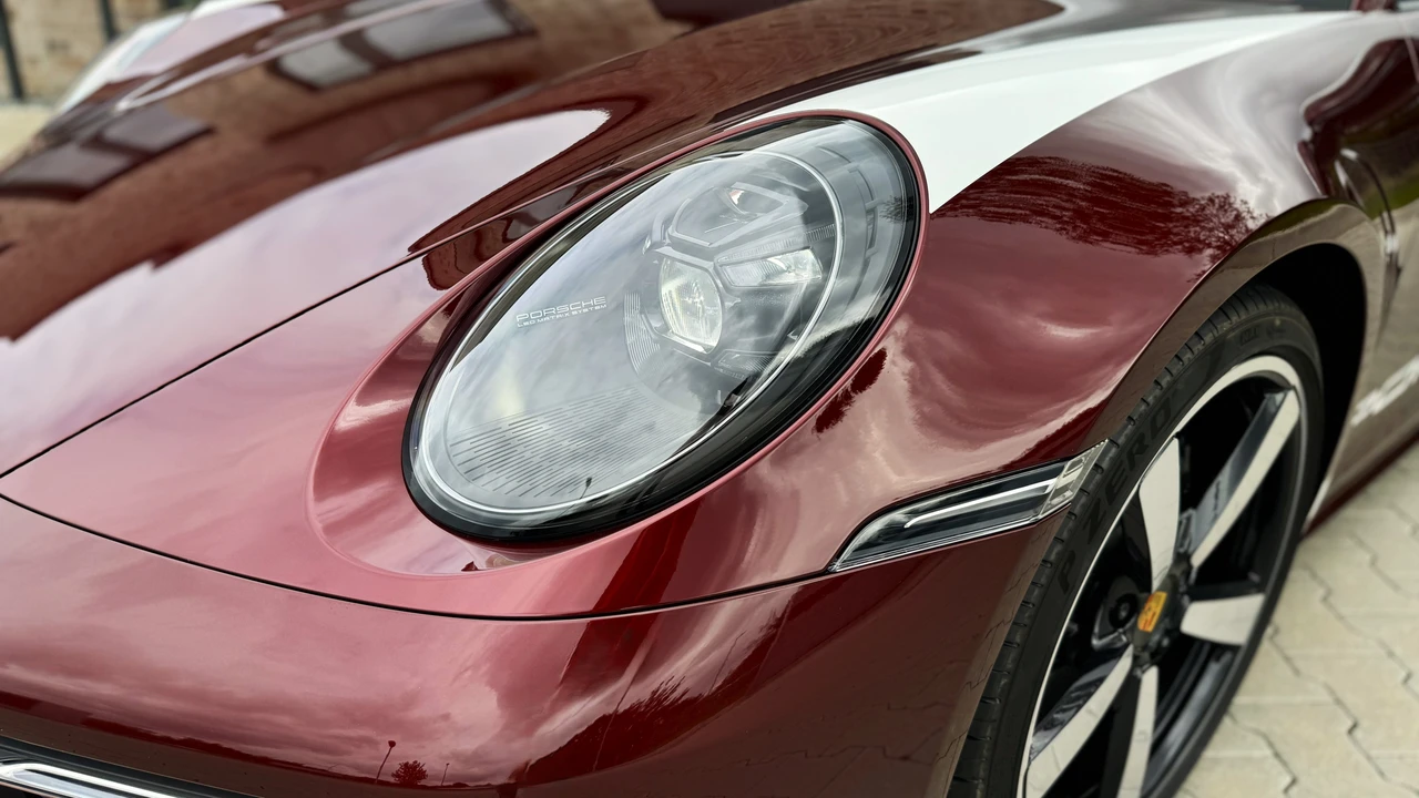 2021 Porsche 992 Carrera S - Image 23 of 31