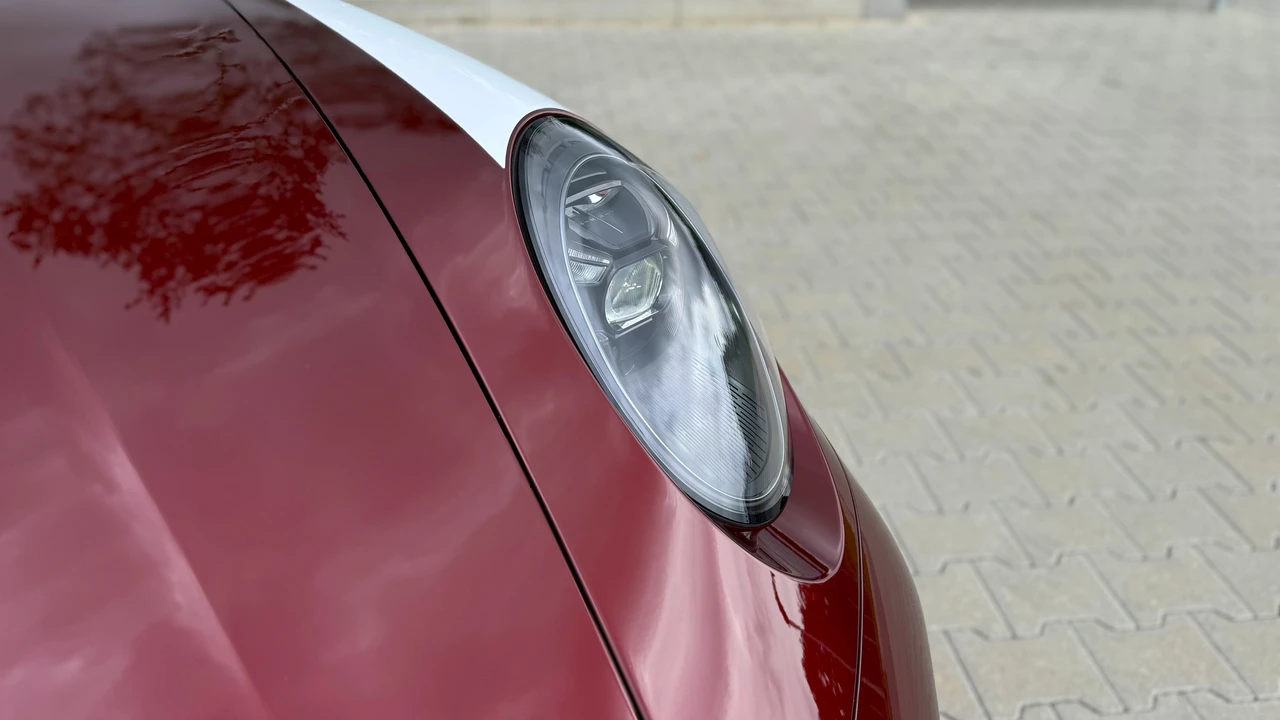 2021 Porsche 992 Carrera S - Image 13 of 31