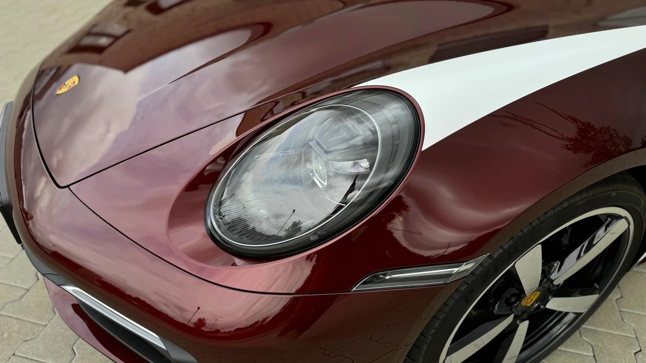 2021 Porsche 992 Carrera S - Image 14 of 31