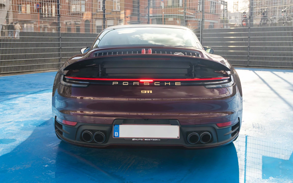 2021 Porsche 992 Targa 4 & 4S - Image 6 of 16