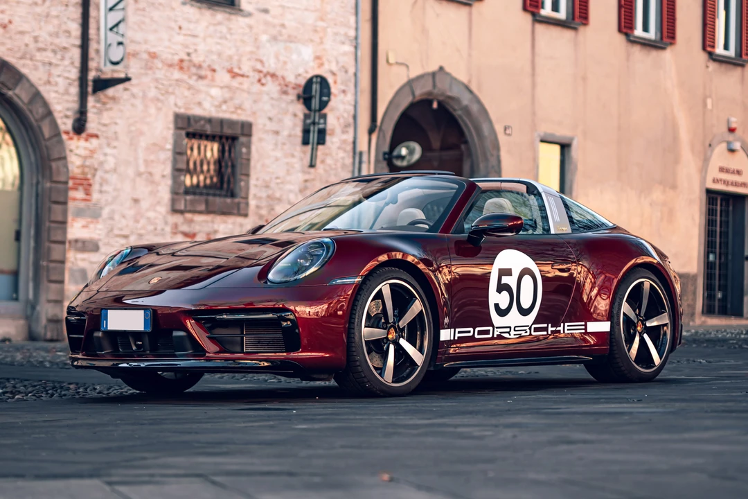 2021 Porsche 992 Carrera S - Image 2 of 31