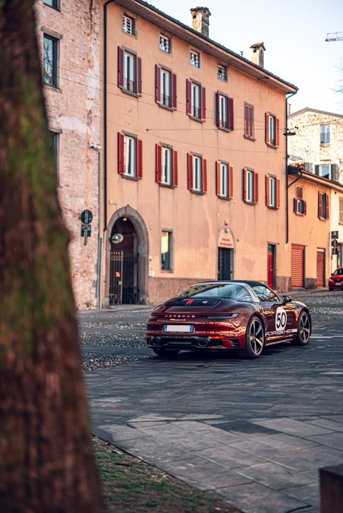 2021 Porsche 992 Carrera S - Image 28 of 31