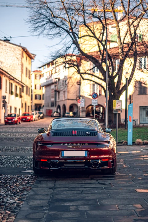 2021 Porsche 992 Carrera S - Image 19 of 31