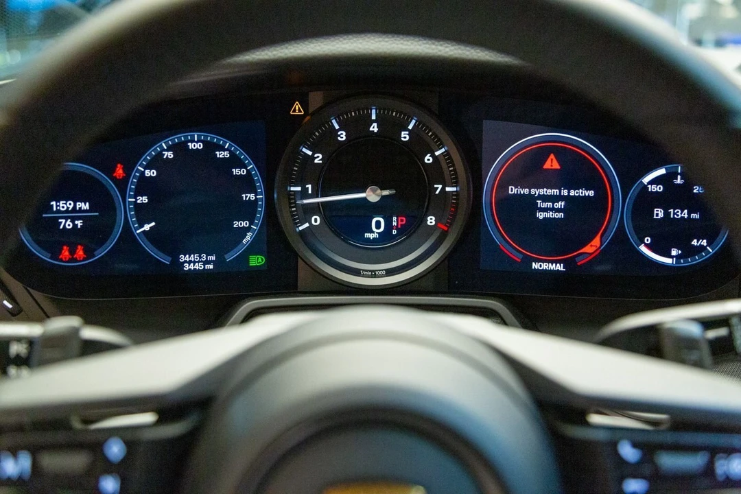 2021 Porsche 992 Carrera - Image 4 of 9