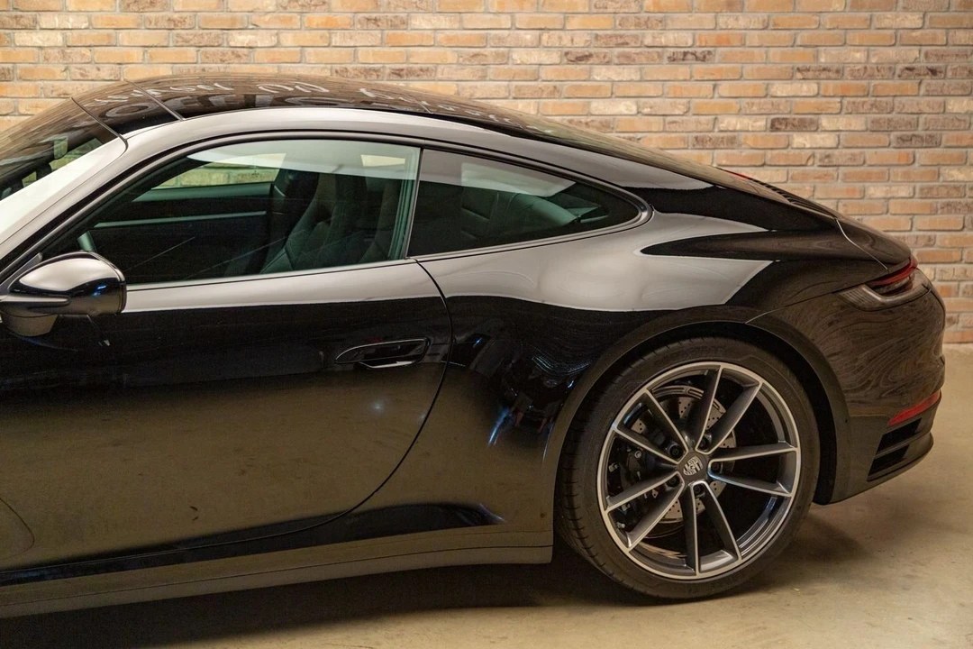 2021 Porsche 992 Carrera - Image 6 of 9